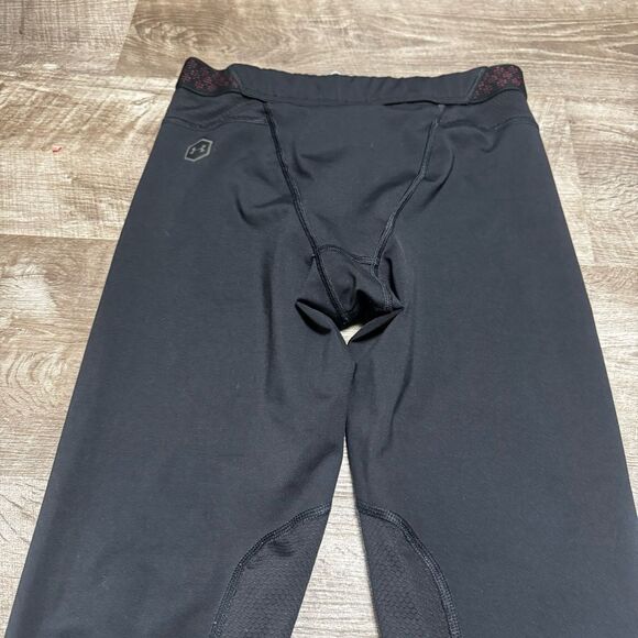 Under Armour Celliant Leggings Size Medium - Picture 3 of 8